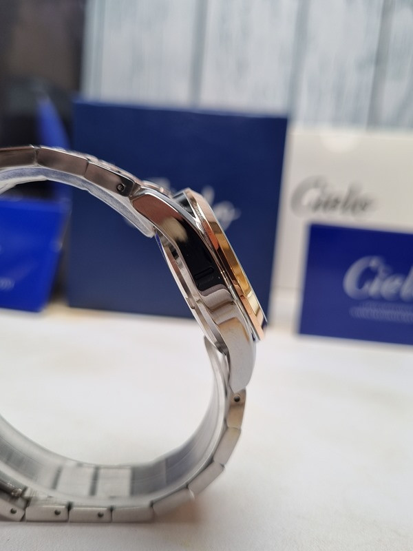 ساعت ست رزگلد